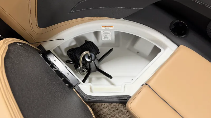 Slide: The Image of Barletta Cabrio 22 QC 2026 - 13