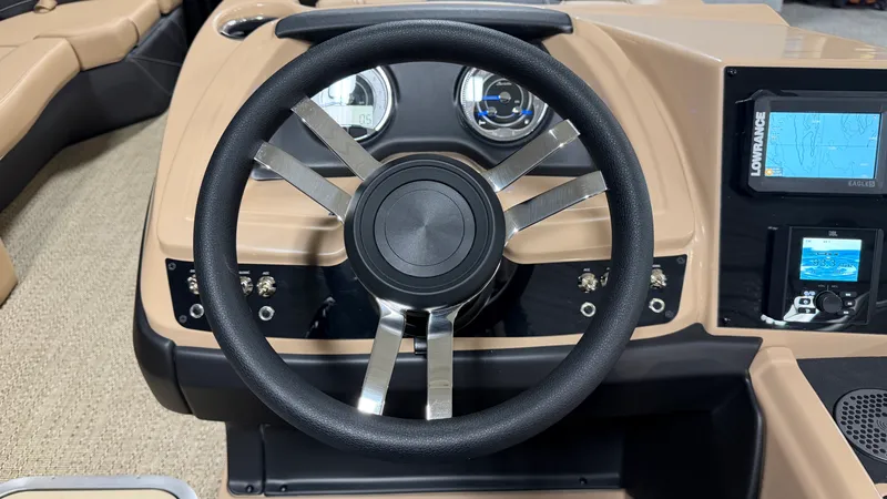 Slide: The Image of Barletta Cabrio 22 QC 2026 - 60