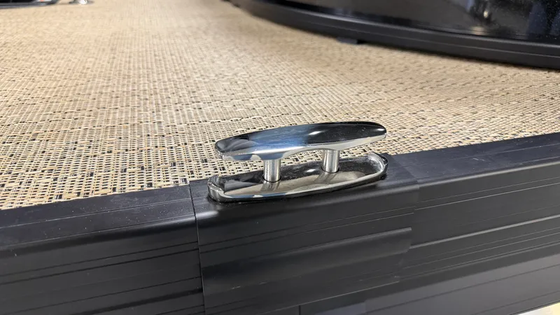 Slide: The Image of Barletta Cabrio 22 QC 2026 - 89