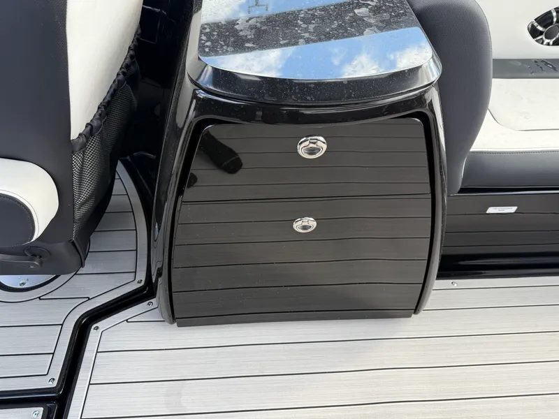 Slide: The Image of Yamaha 275SD 2025 - 16