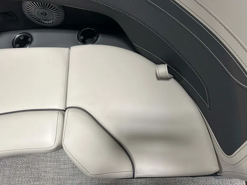 Slide: The Image of Barletta Cabrio 22 Q 2026 - 15