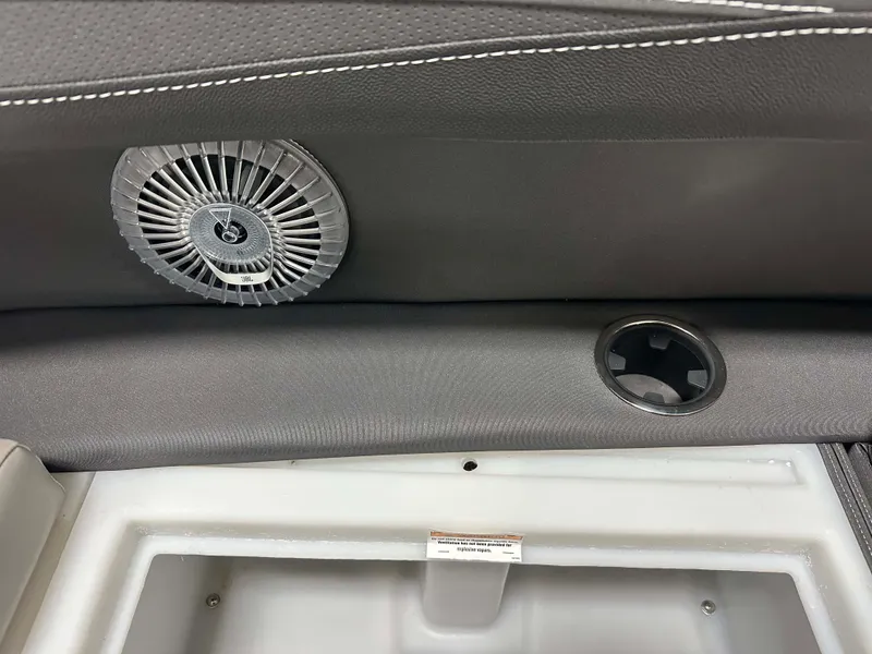 Slide: The Image of Barletta Cabrio 22 Q 2026 - 26