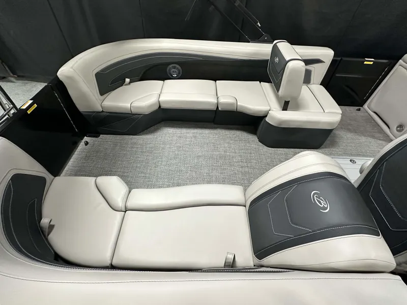 Slide: The Image of Barletta Cabrio 22 Q 2026 - 3