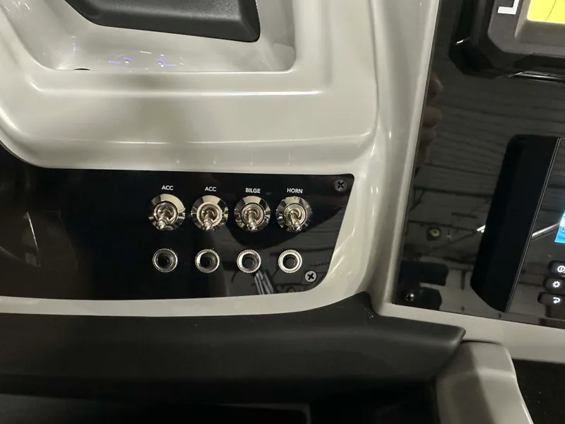 Slide: The Image of Barletta Cabrio 22 Q 2026 - 44