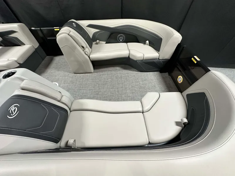 Slide: The Image of Barletta Cabrio 22 Q 2026 - 6