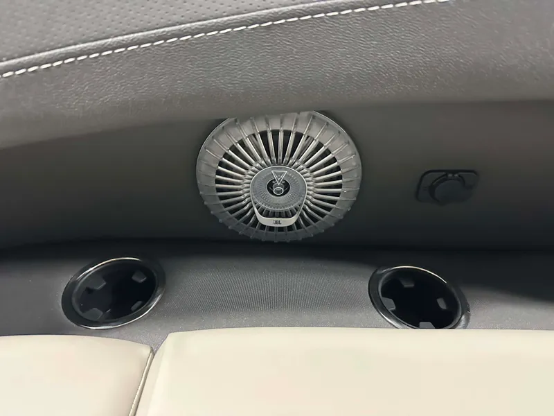 Slide: The Image of Barletta Cabrio 22 Q 2026 - 66