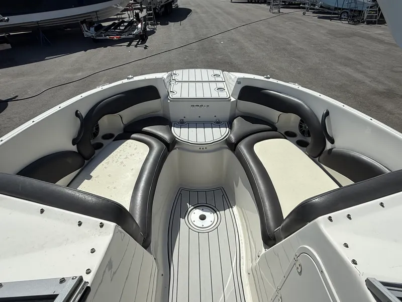 Slide: The Image of Stingray 234LR 2019 - 21