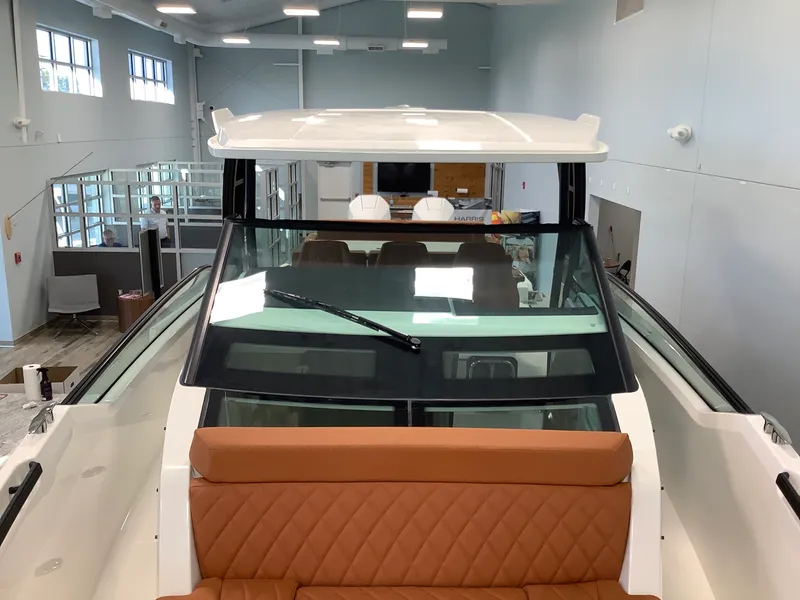 Slide: The Image of Saxdor 320 GTO 2026 - 29