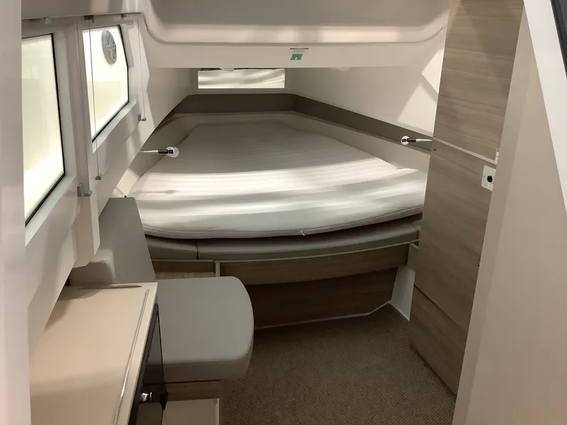 Slide: The Image of Saxdor 320 GTO 2026 - 32