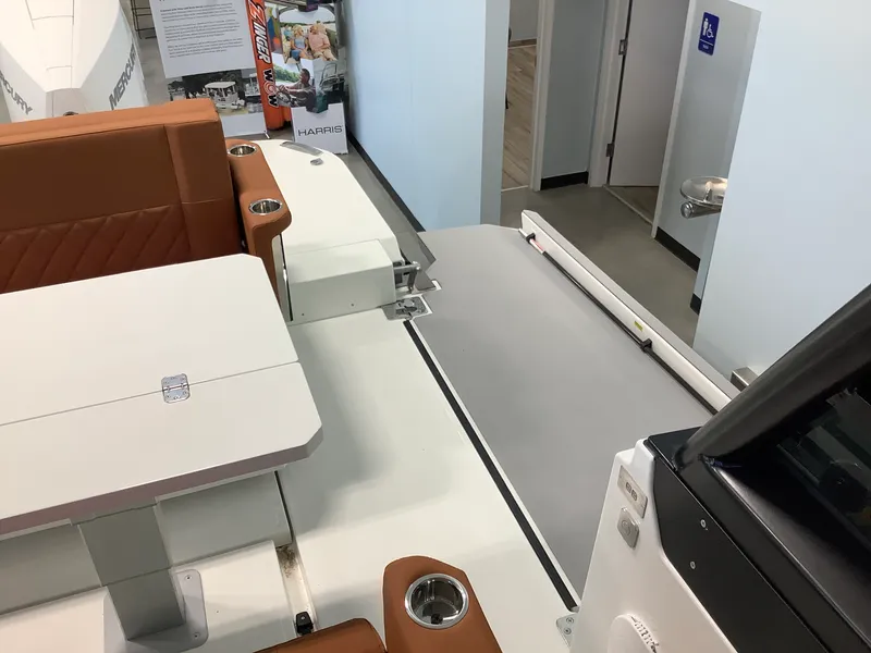 Slide: The Image of Saxdor 320 GTO 2026 - 38