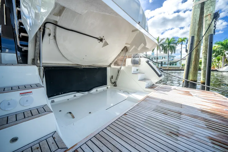 Slide: The Image of Galeon 500 FLY 2024 - 20