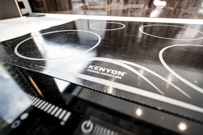 Slide: The Image of Galeon 500 FLY 2024 - 31