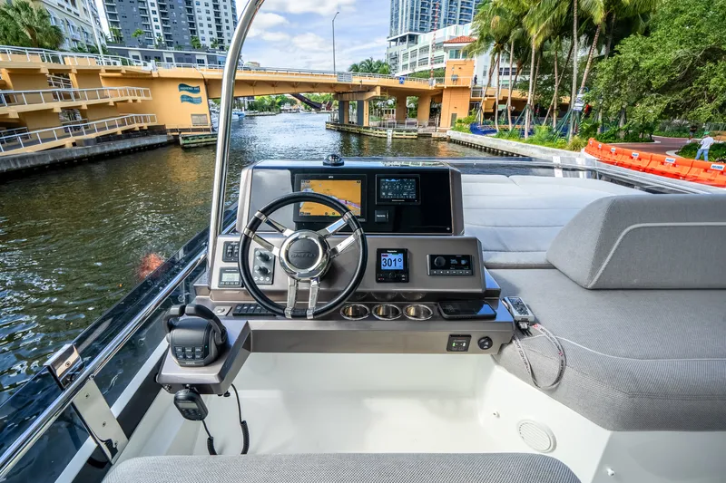 Slide: The Image of Galeon 500 FLY 2024 - 68