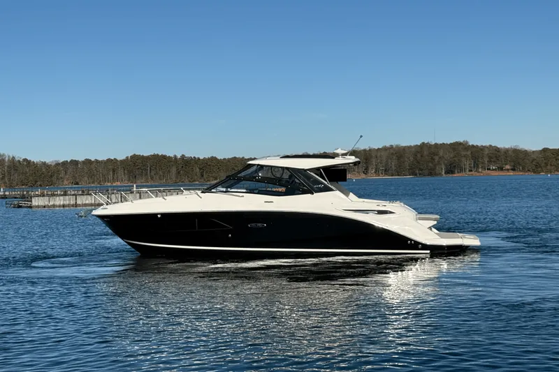 The Image of Sea Ray 320 SUNDANCER 2023 - 0