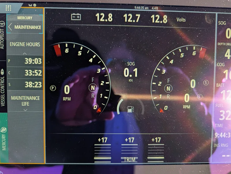 Slide: The Image of Cruisers 38 GLS-OB 2024 - 29