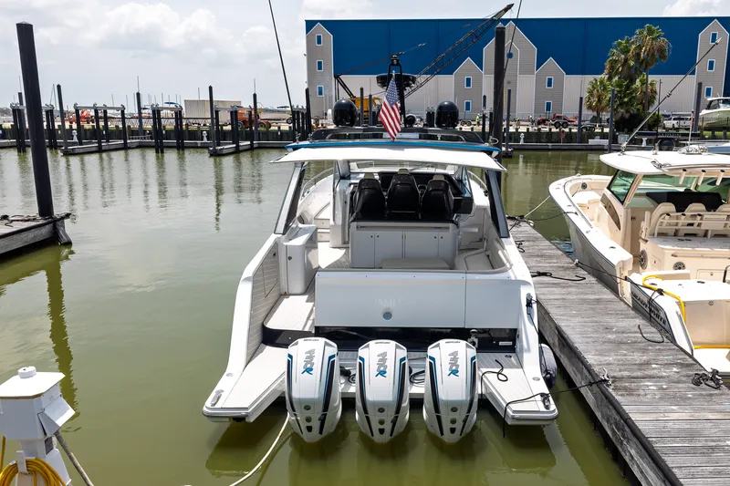 Slide: The Image of Azimut AZ42 VERVE 2023 - 36