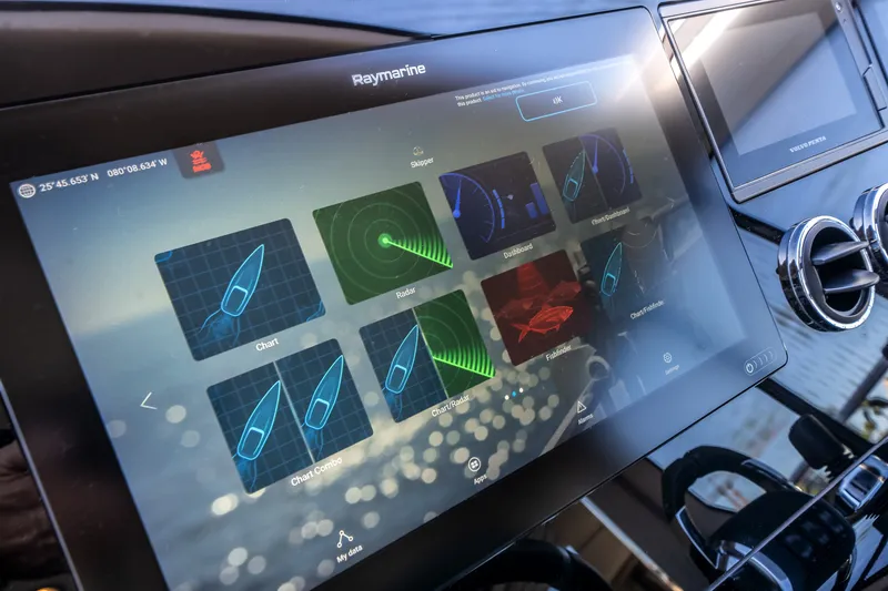 Slide: The Image of Azimut 60 Flybridge 2021 - 22