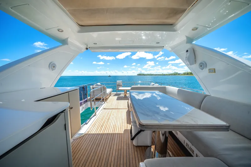 Slide: The Image of Azimut 60 Flybridge 2021 - 58