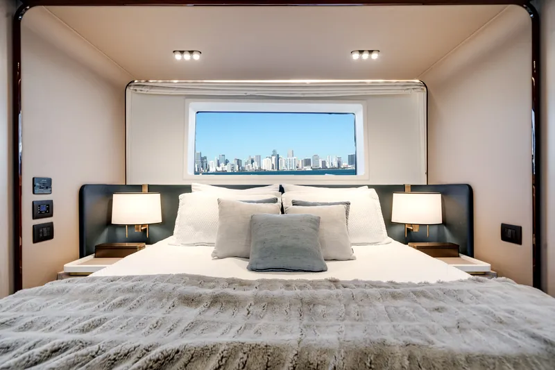 Slide: The Image of Azimut 60 Flybridge 2021 - 75