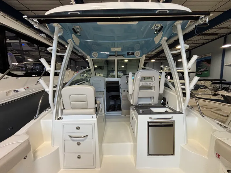 Slide: The Image of Boston Whaler 285 Conquest 2026 - 6