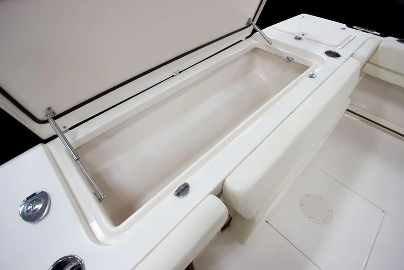 Slide: The Image of Grady-White Gulfstream 232 2023 - 15