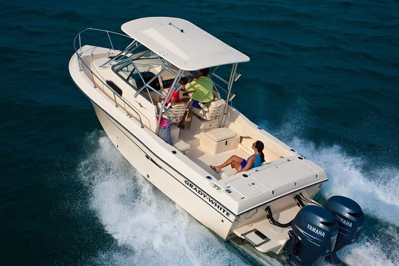 Slide: The Image of Grady-White Gulfstream 232 2023 - 6