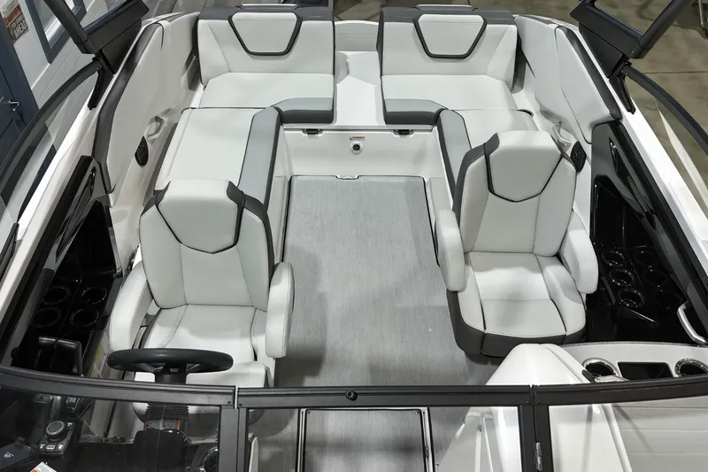 Slide: The Image of Yamaha AR250 2026 - 20