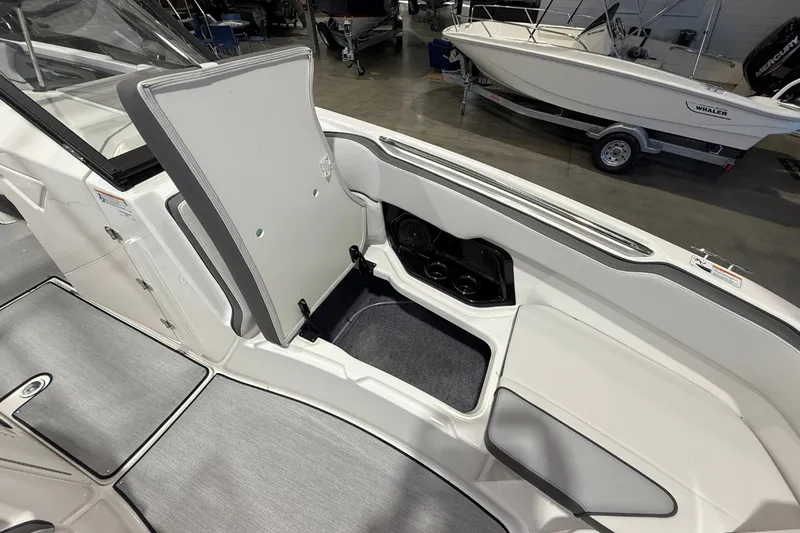 Slide: The Image of Yamaha AR250 2026 - 25