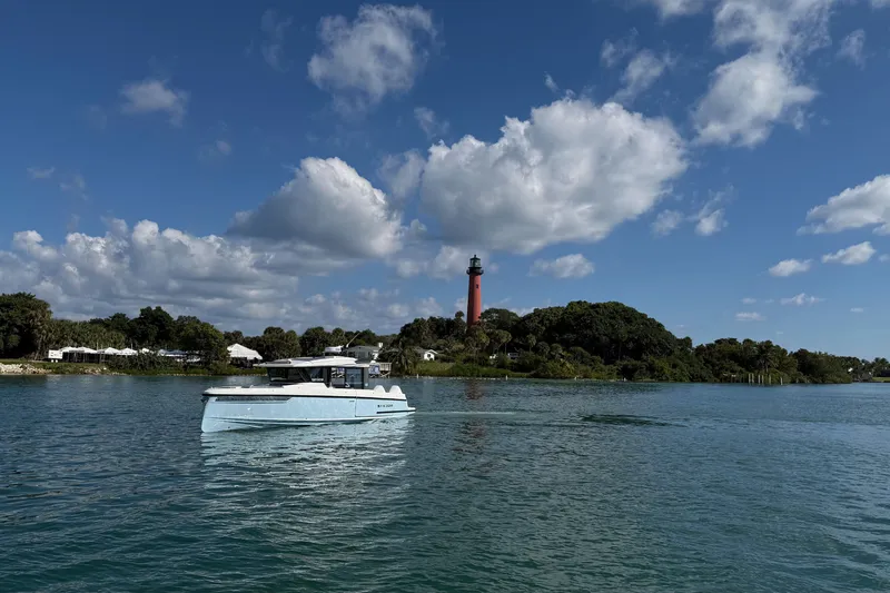 Slide: The Image of Saxdor 340 GTWA 2026 - 2