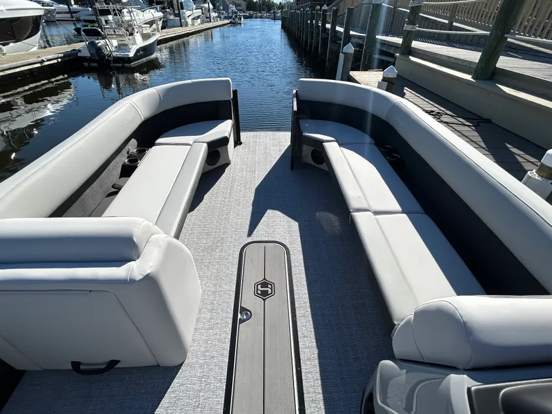 Slide: The Image of Harris Cruiser 250 2026 - 21