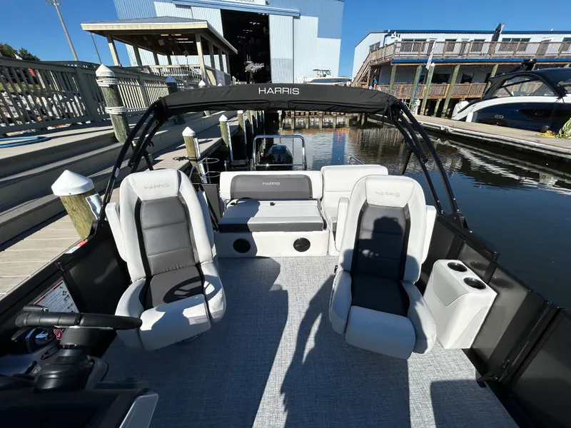 Slide: The Image of Harris Cruiser 250 2026 - 24
