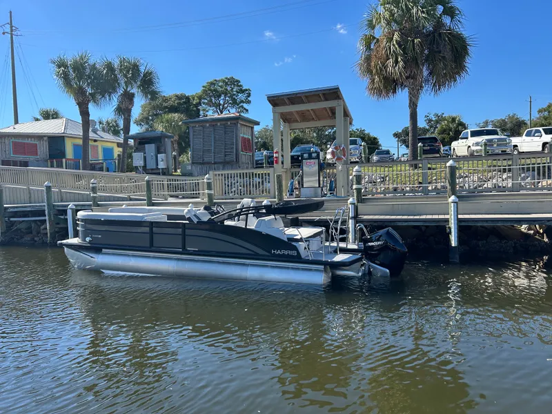 Slide: The Image of Harris Cruiser 250 2026 - 4