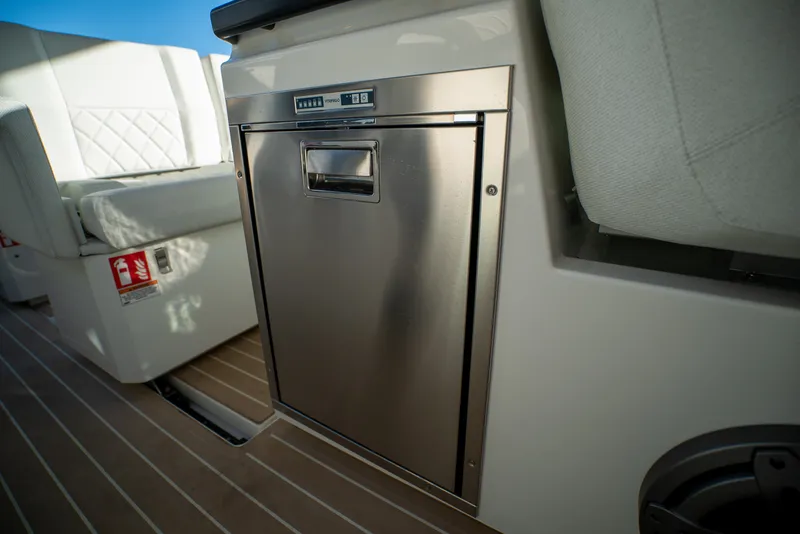 Slide: The Image of Saxdor 320 GTO 2026 - 11