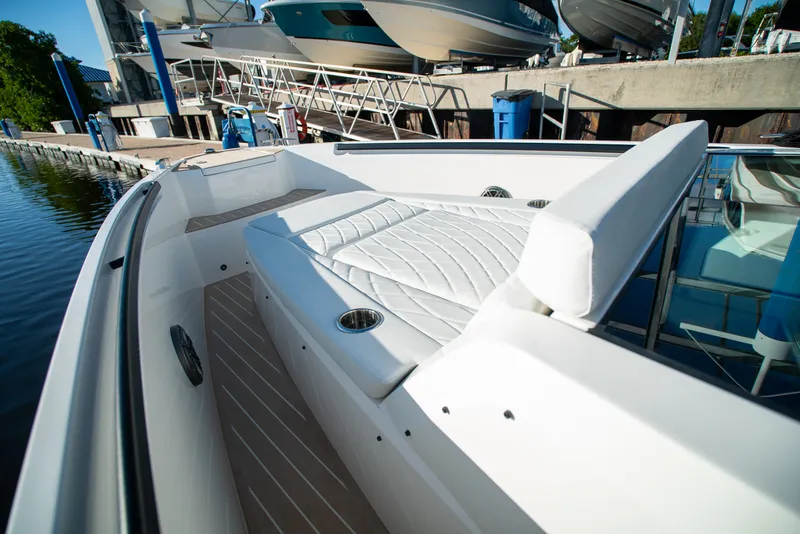 Slide: The Image of Saxdor 320 GTO 2026 - 25