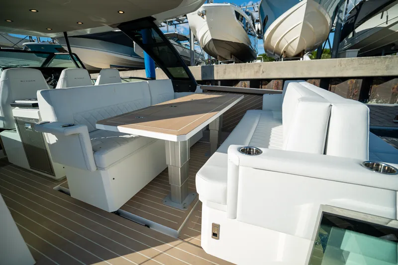 Slide: The Image of Saxdor 320 GTO 2026 - 7