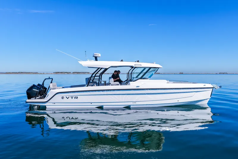 The Image of Cruisers 38 VTR 2026 - undefined