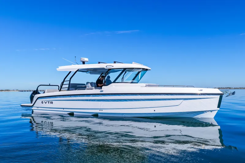 Slide: The Image of Cruisers 38 VTR 2026 - 1