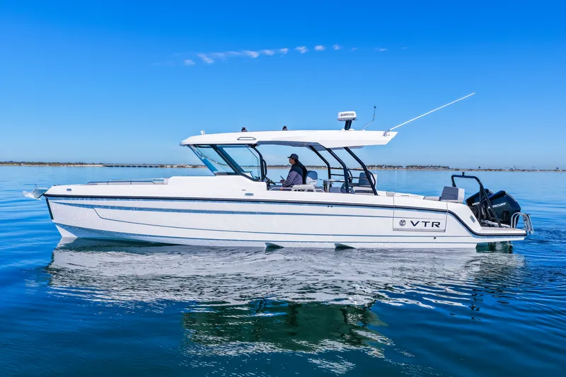 Slide: The Image of Cruisers 38 VTR 2026 - 17