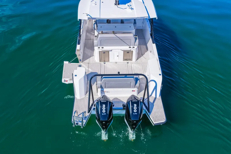 Slide: The Image of Cruisers 38 VTR 2026 - 27