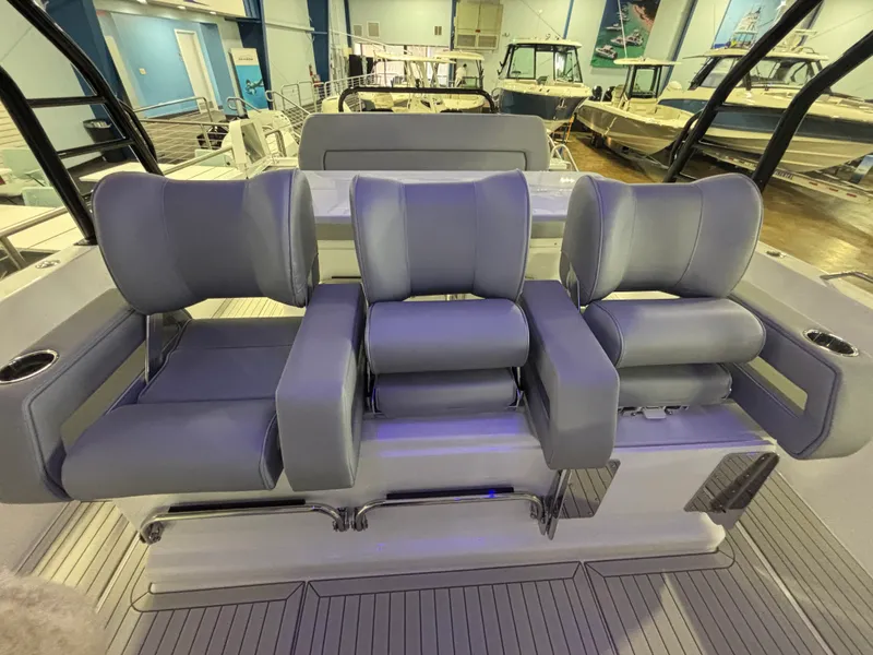 Slide: The Image of Cruisers Yachts 38 VTR 2026 - 18