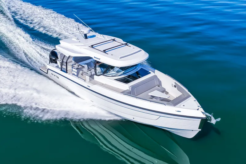 Slide: The Image of Cruisers Yachts 38 VTR 2026 - 35