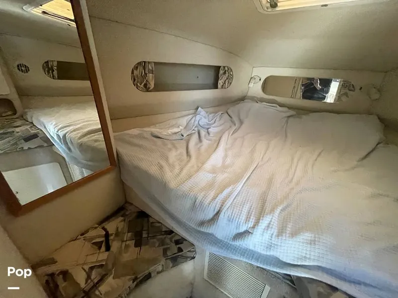 Slide: The Image of V Berth - 13390097