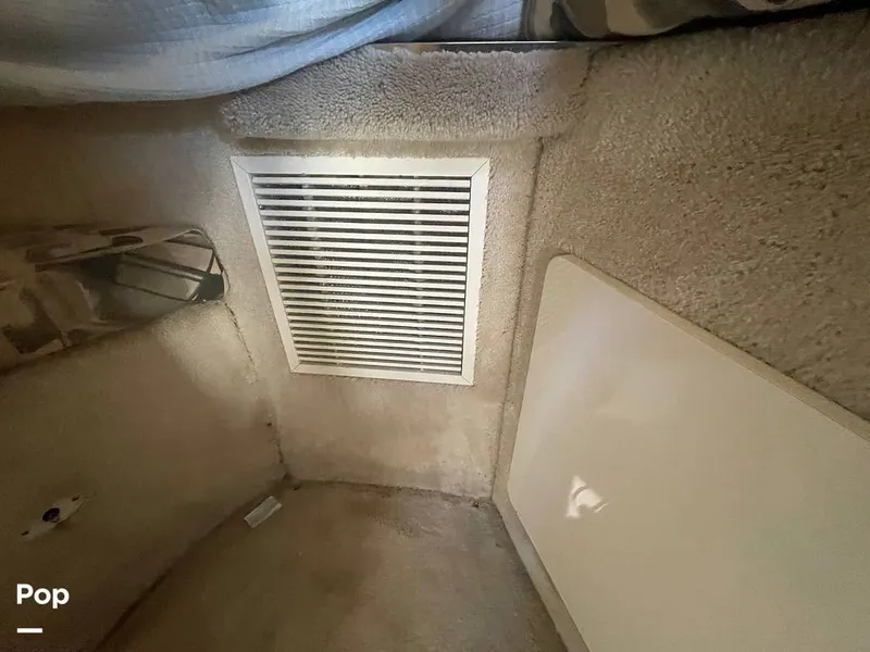 Slide: The Image of V Berth - 13390103