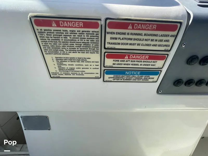 Slide: The Image of Sea Ray 300 Sundancer 1997 - 13389932