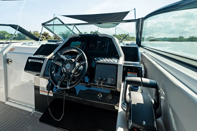 Slide: The Image of Cruisers Yachts 34 GLS Outboard 2026 - 121