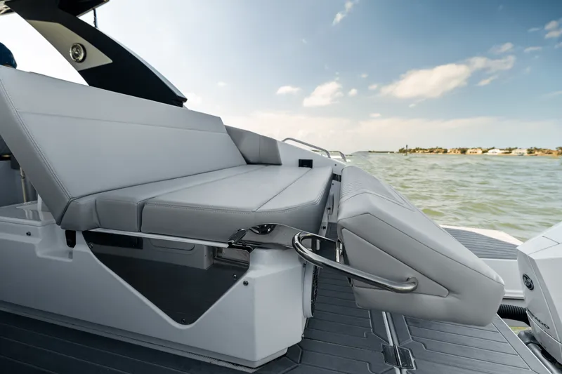 Slide: The Image of Cruisers Yachts 34 GLS Outboard 2026 - 126
