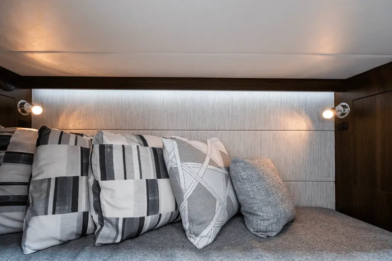 Slide: The Image of Cruisers Yachts 34 GLS Outboard 2026 - 166