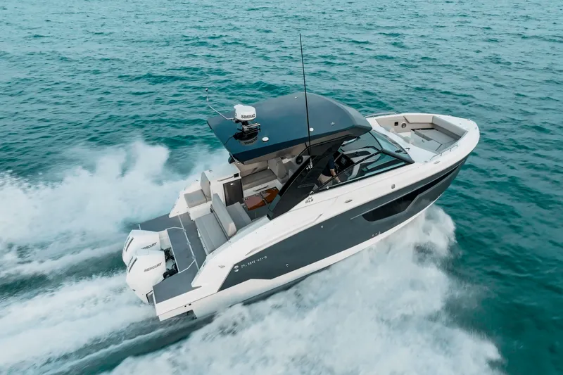 Slide: The Image of Cruisers Yachts 34 GLS Outboard 2026 - 60