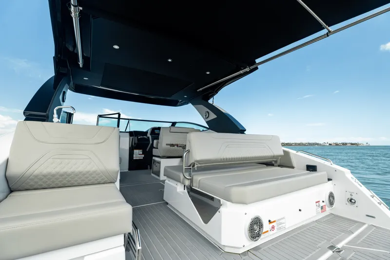 Slide: The Image of Cruisers Yachts 34 GLS Outboard 2026 - 74