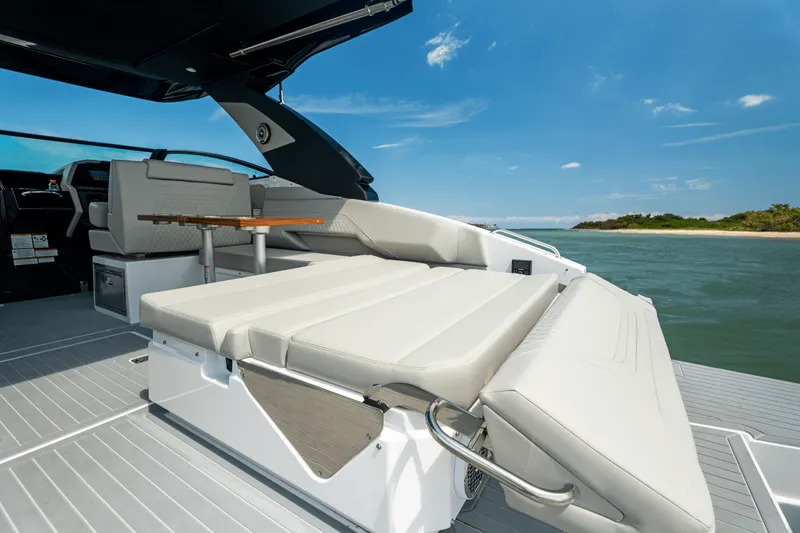 Slide: The Image of Cruisers Yachts 34 GLS Outboard 2026 - 94